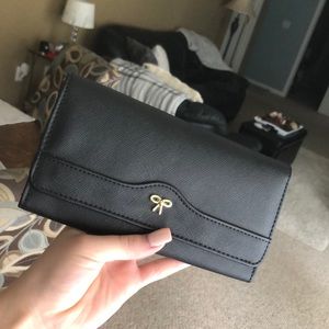 Black target wallet